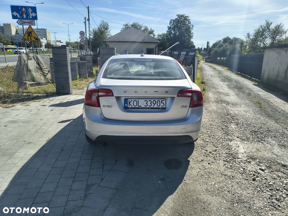Volvo S60 D4 Momentum - 6