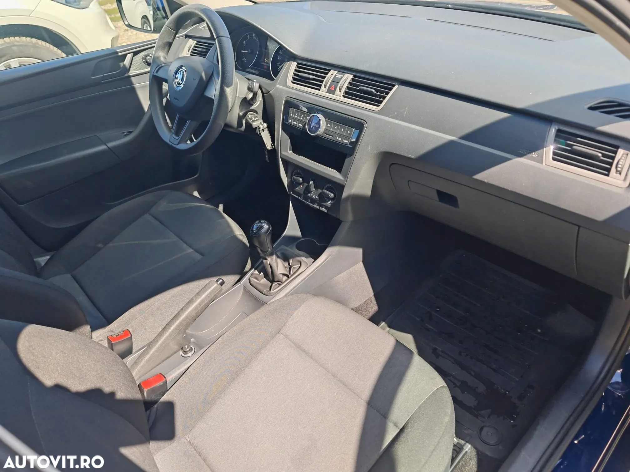 Skoda RAPID 1.2 TSI Ambition - 6