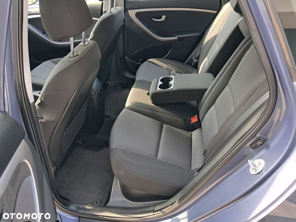 Hyundai i30 - 19