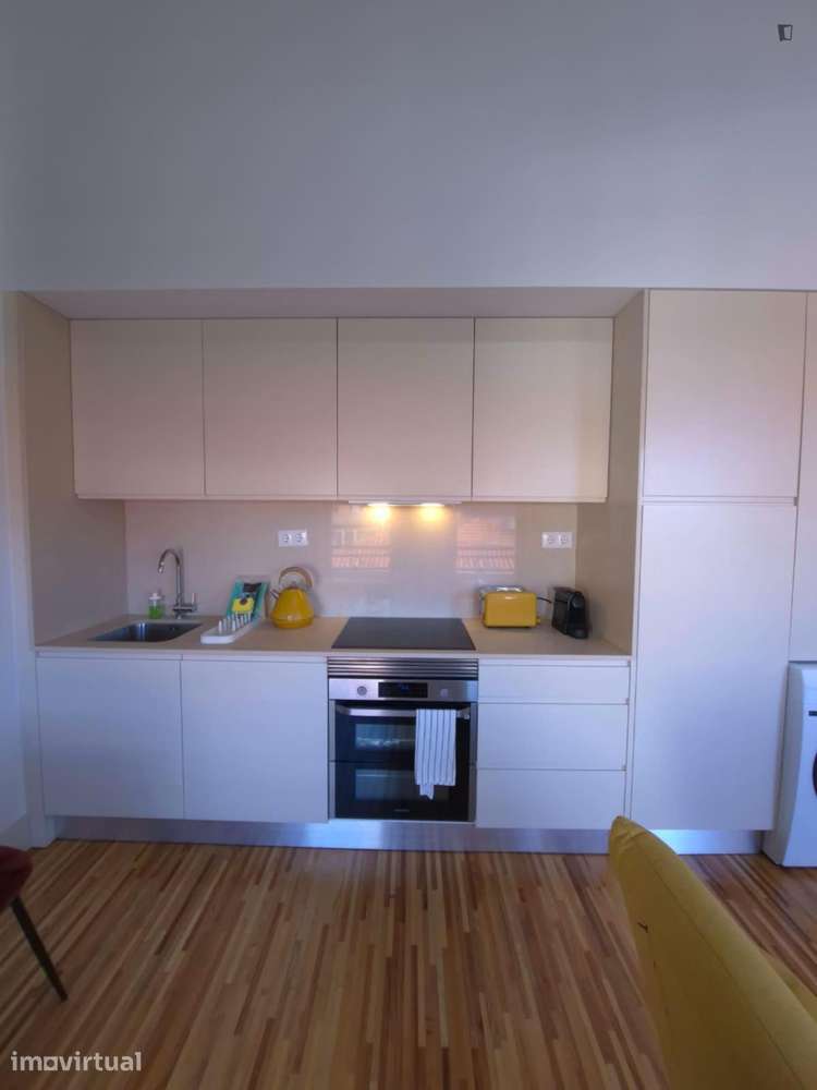 Apartamento com 1 quartos - localizado em Santo Ildefonso Porto - Grande imagem: 5/28