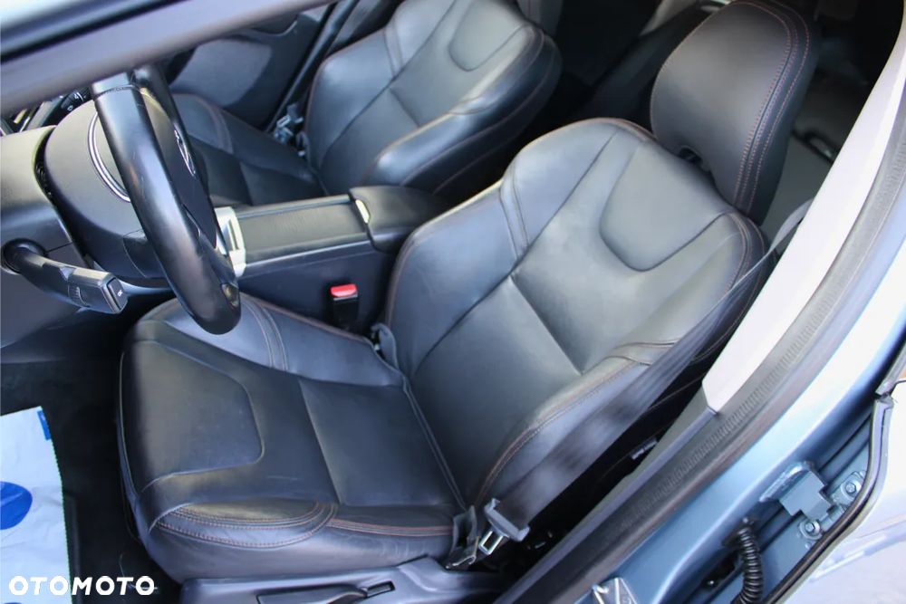 Volvo XC 60 D3 Summum - 15