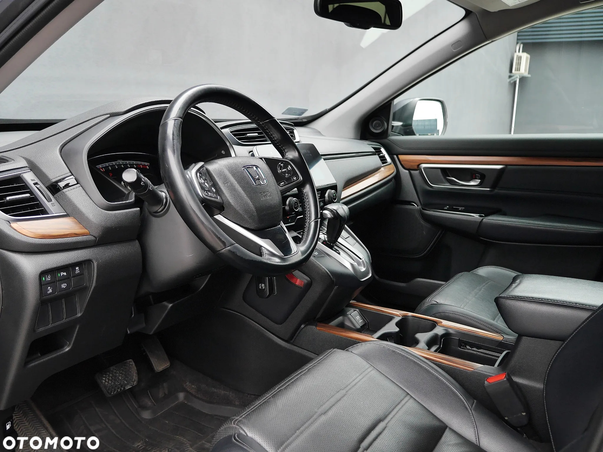 Honda CR-V 1.5 Executive (Honda Connect+) CVT - 10