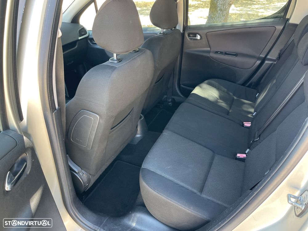 Peugeot 207 1.4 16V Sport - 20