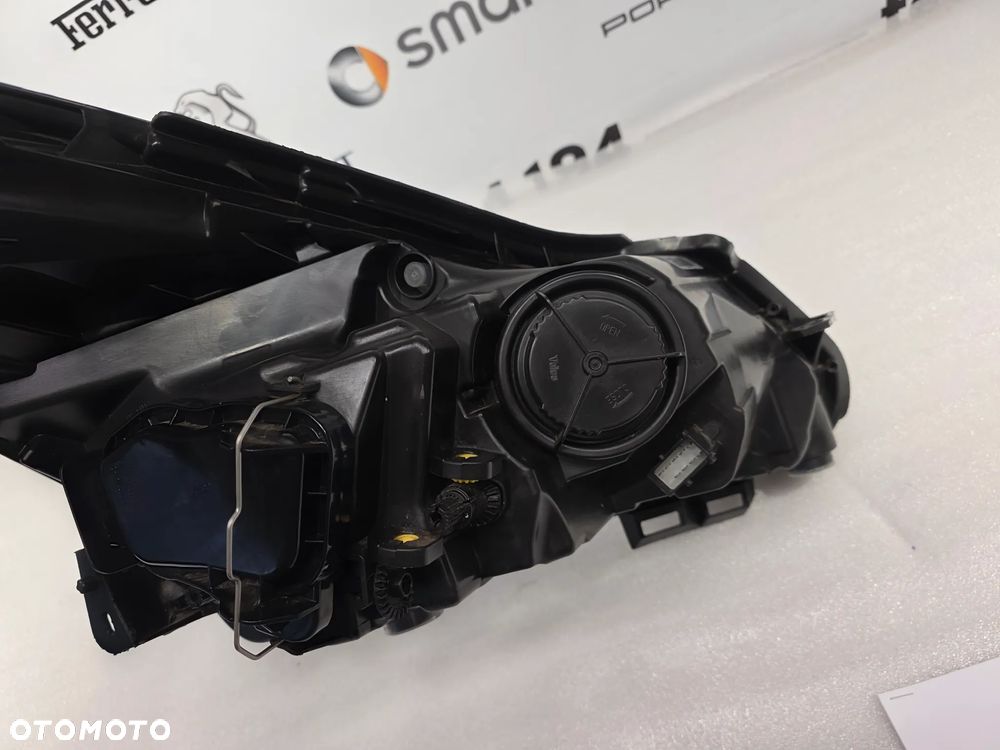 OPEL CORSA D LIFT 11-14 LEWA LAMPA PRZEDNIA PRZÓD , ŁADNA , JASNA , NR 13392705 , NR AUKCJI LPP151 - 12