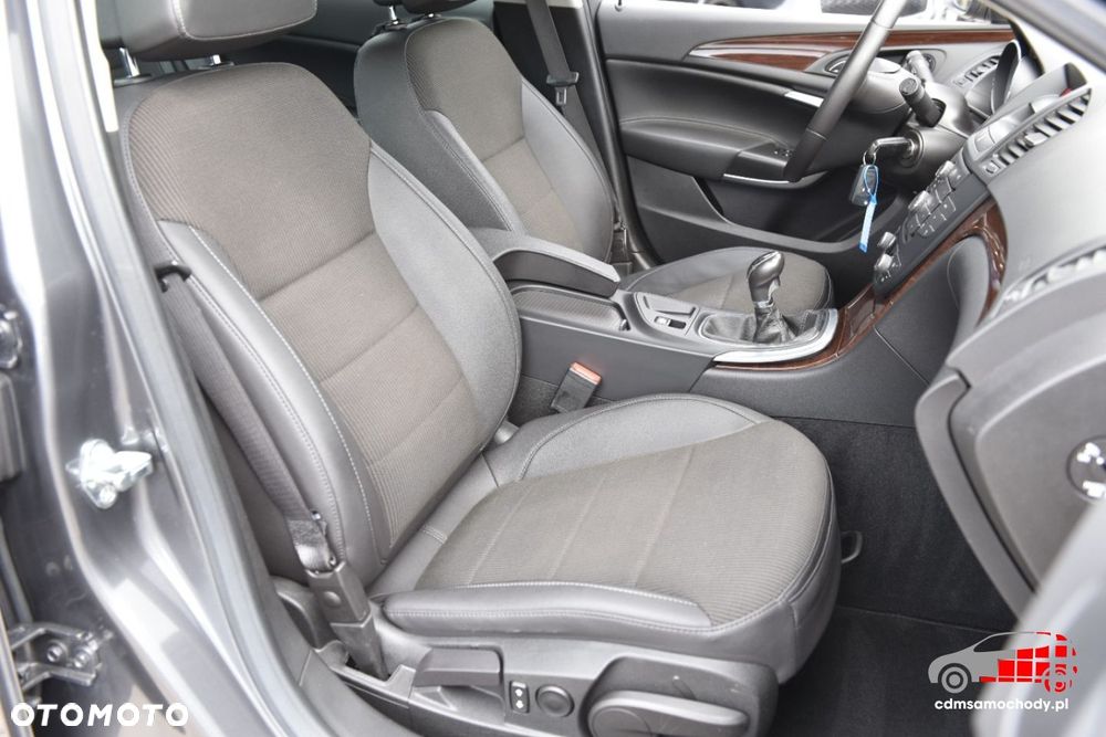 Opel Insignia - 22