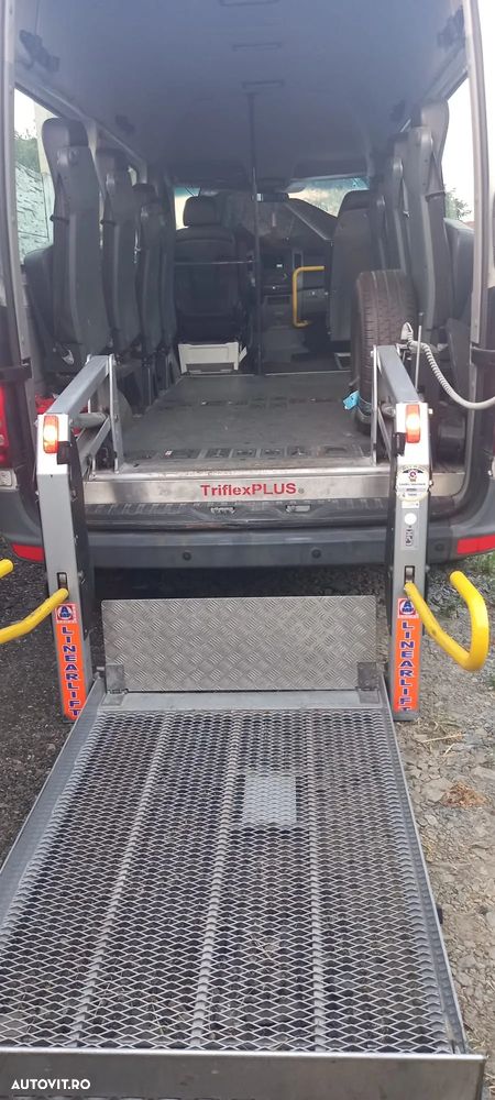 Mercedes-Benz Sprinter - 4