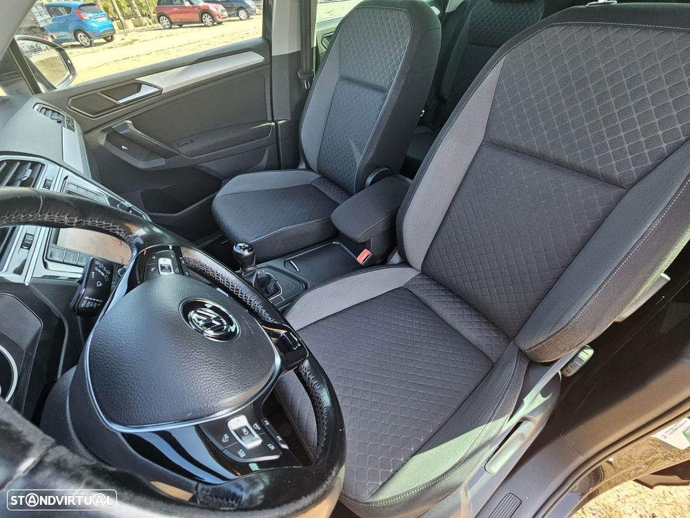 VW Tiguan 1.6 TDI Confortline - 19