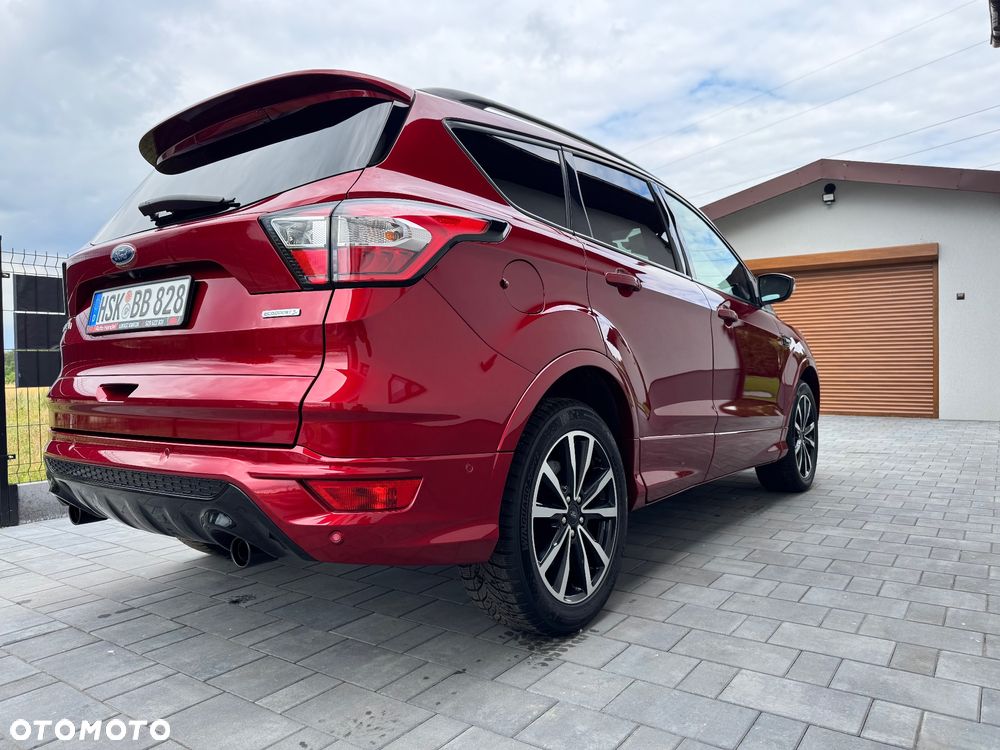 Ford Kuga 1.5 EcoBoost 2x4 ST-Line - 10