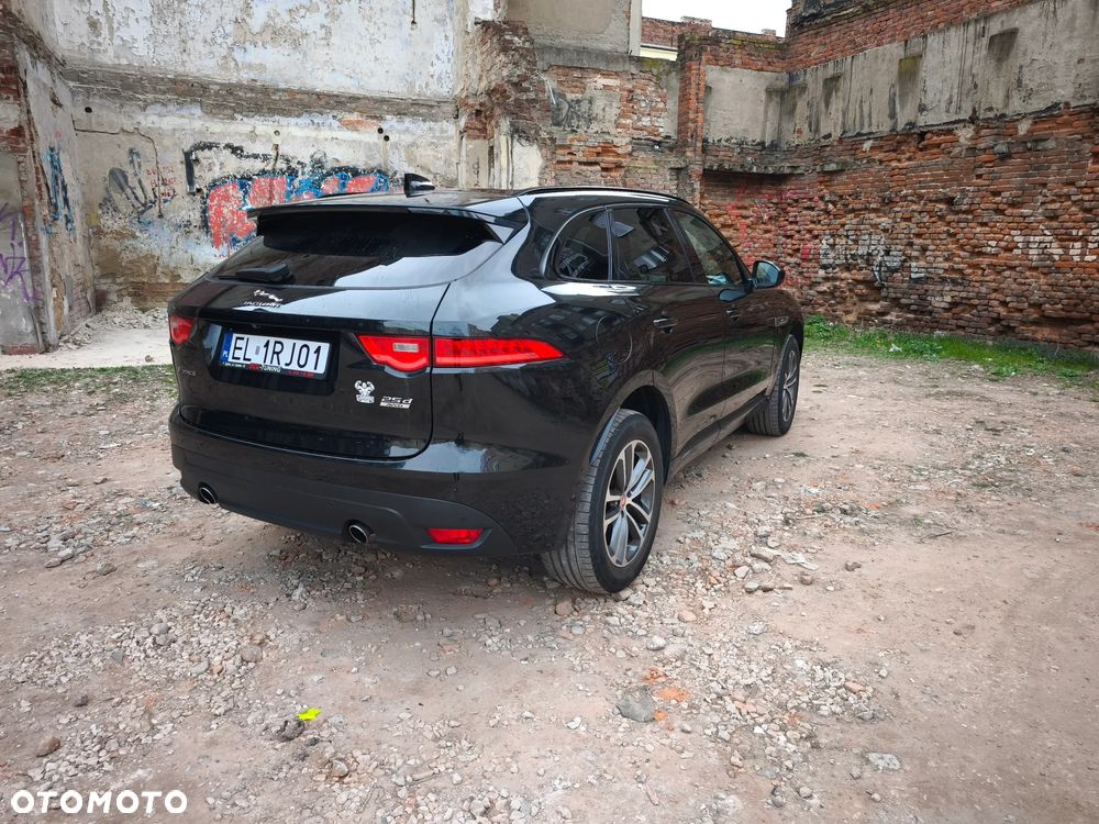 Jaguar F-Pace 2.0 i4D AWD R-Sport - 1