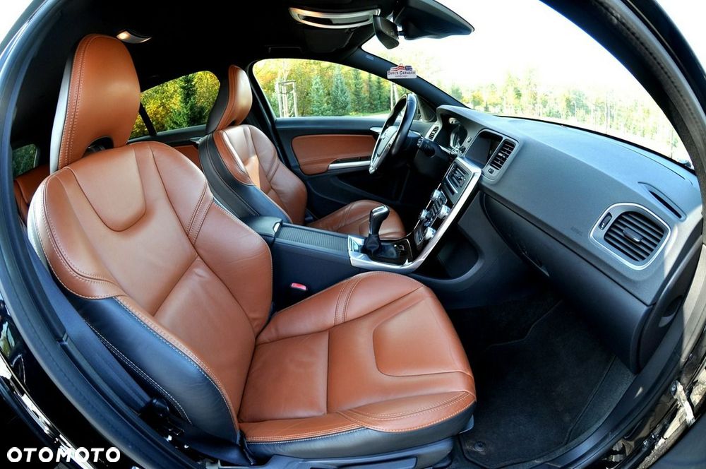 Volvo V60 - 10