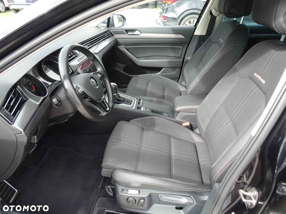 Volkswagen Passat Alltrack 2.0 TDI SCR 4Motion DSG (BMT) - 10