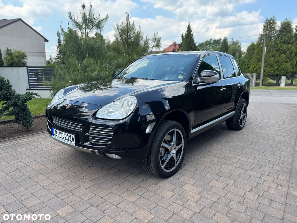 Porsche Cayenne - 2