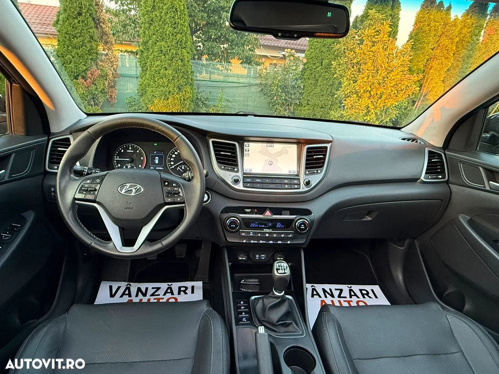 Hyundai Tucson blue 1.7 CRDi 2WD Style - 6