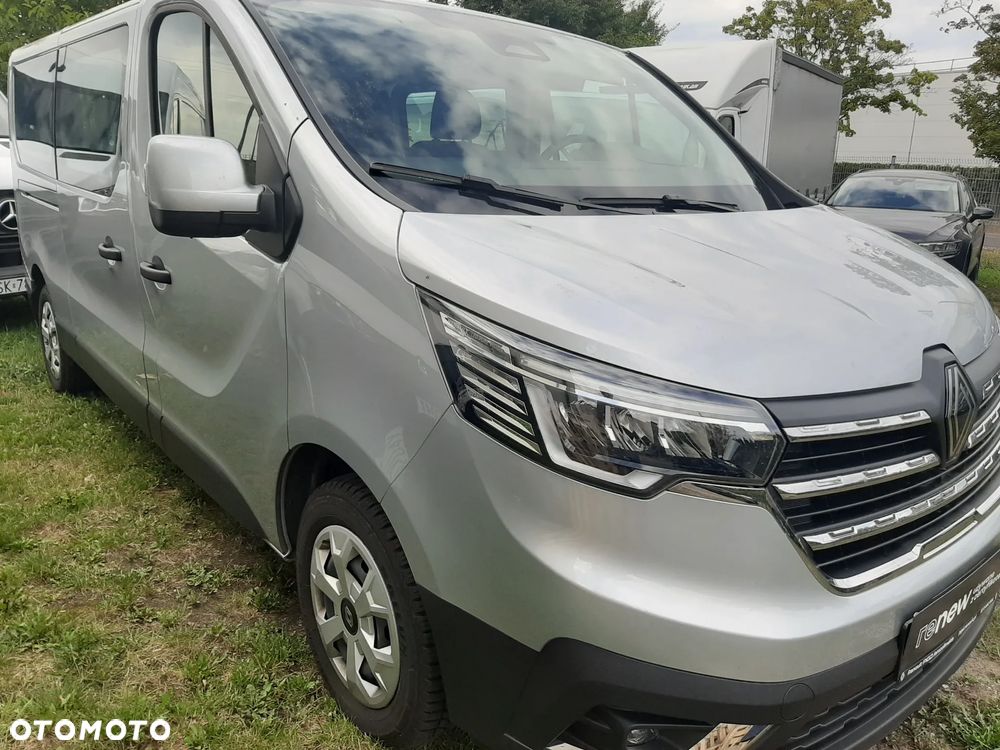 Renault Trafic SpaceClass 2.0 dCi - 9