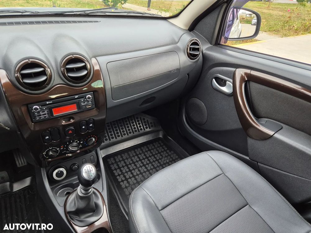 Dacia Duster 1.5 dCi 4x4 Laureate - 14
