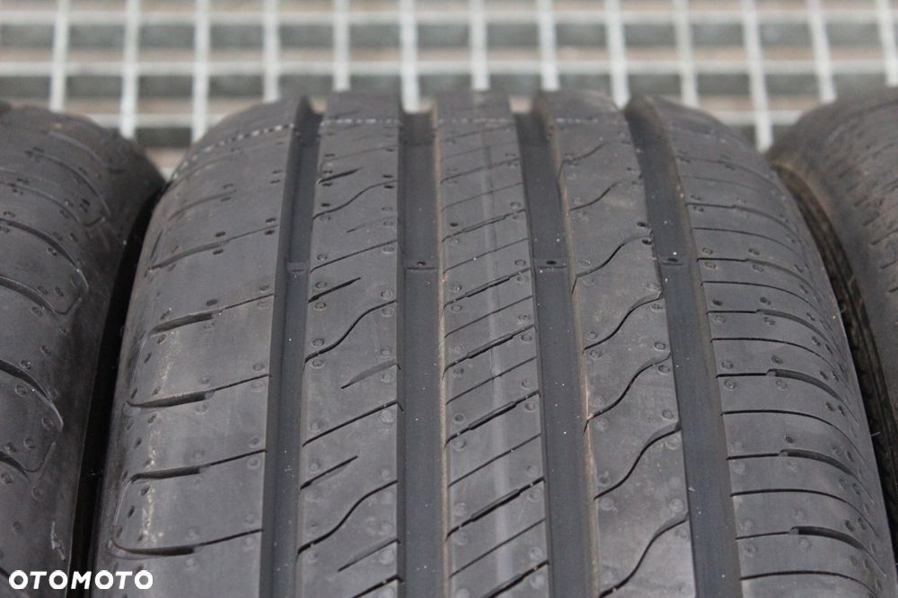 2x 215/50r17 goodyear efficientgrip performance 2 95w xl 22r - 3