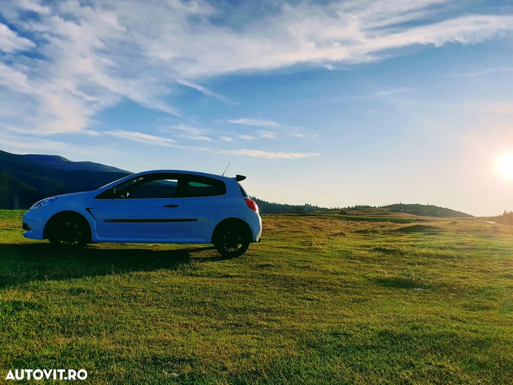 Renault Clio III 2.0 16V Team - 16