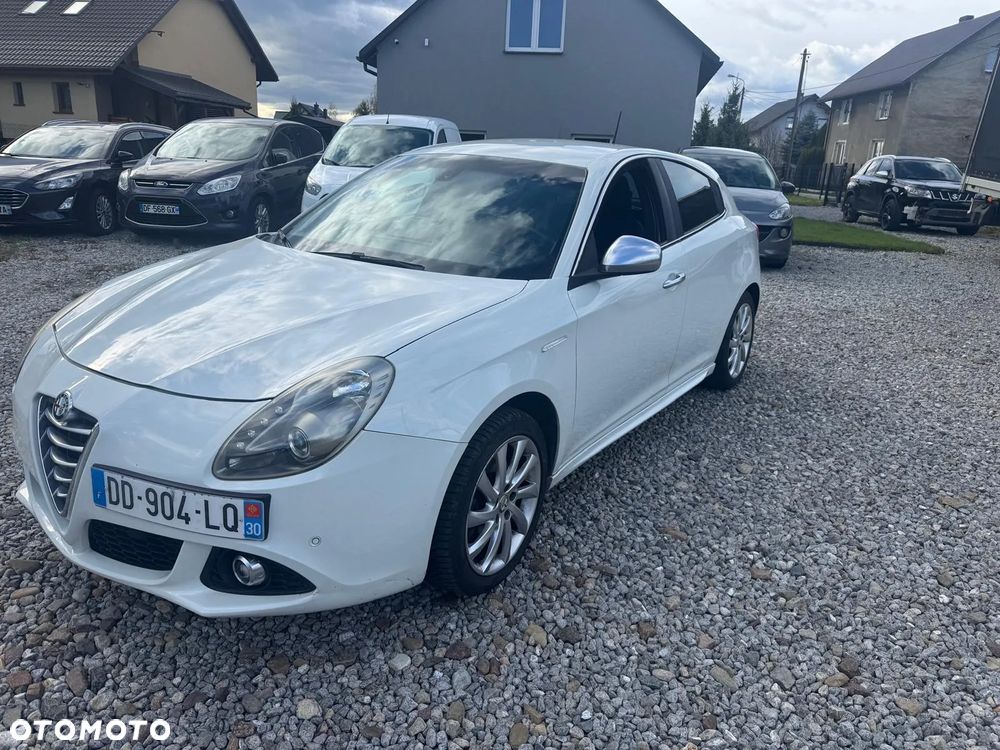 Alfa Romeo Giulietta 2.0 JTDM Distinctive EU6 - 1
