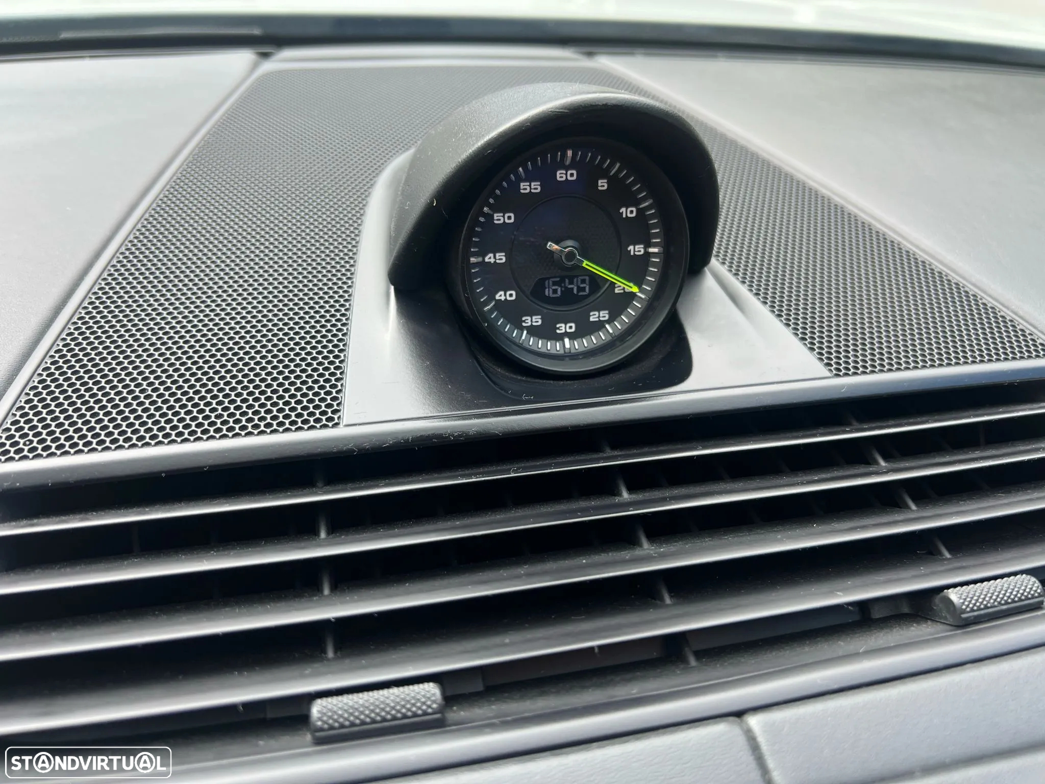 Porsche Panamera 4 E-Hybrid Executive - 14