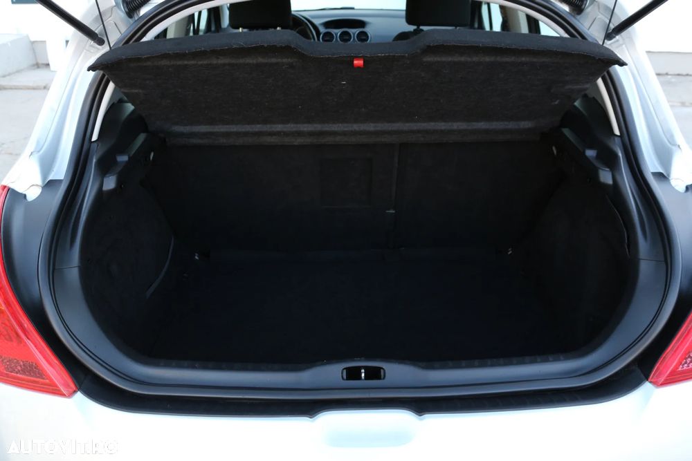 Peugeot 308 HDi FAP 92 Active - 12