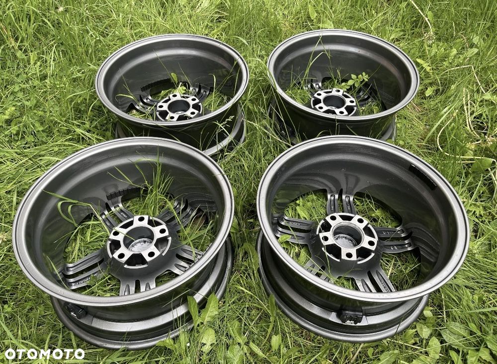 Felgi BMW 17” wraz z czujnikami &kapslami - 3