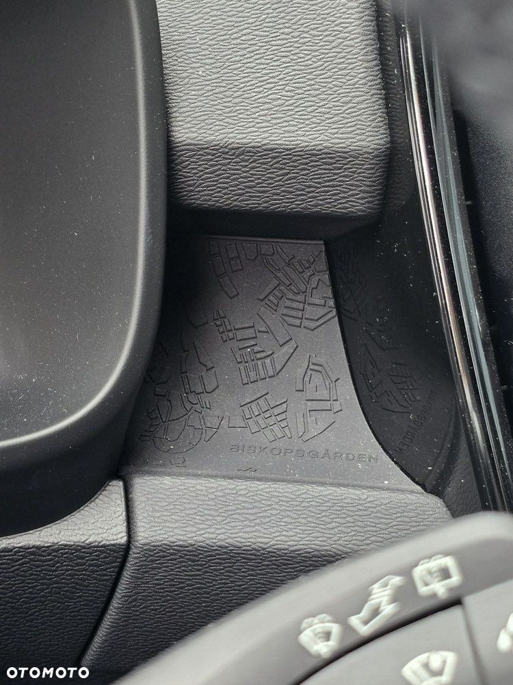 Volvo XC 40 - 15