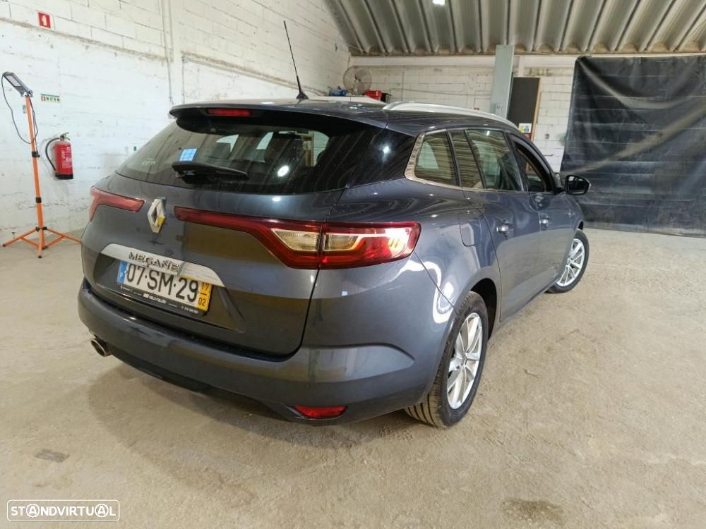 Renault Mégane 1.5 dCi Intens - 3
