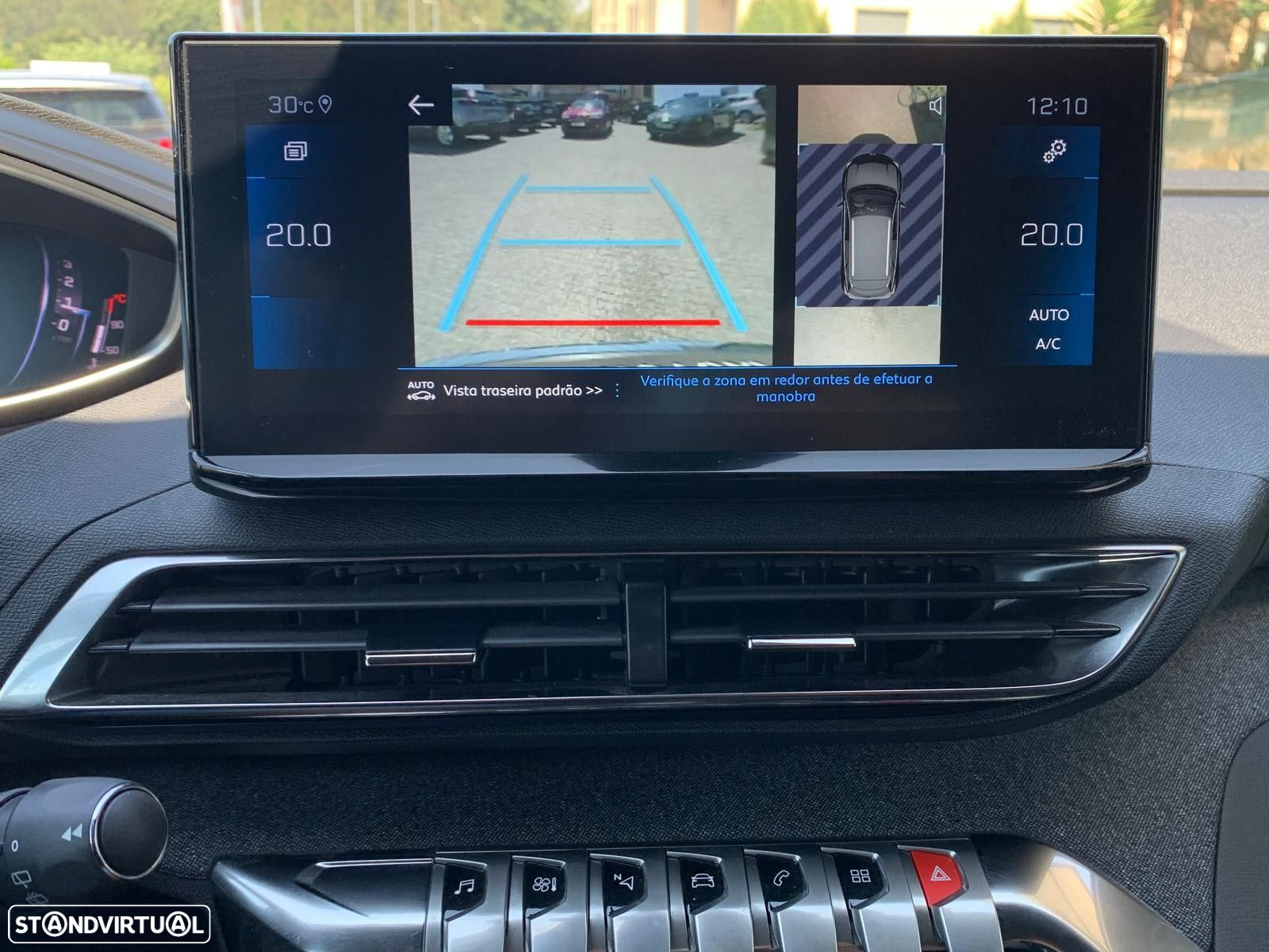 Peugeot 3008 1.5 BlueHDi Allure Pack EAT8 - 29