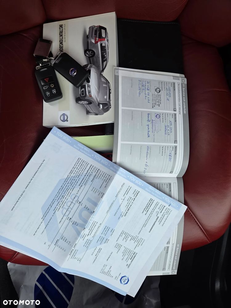 Volvo V70 2.5T Summum - 30