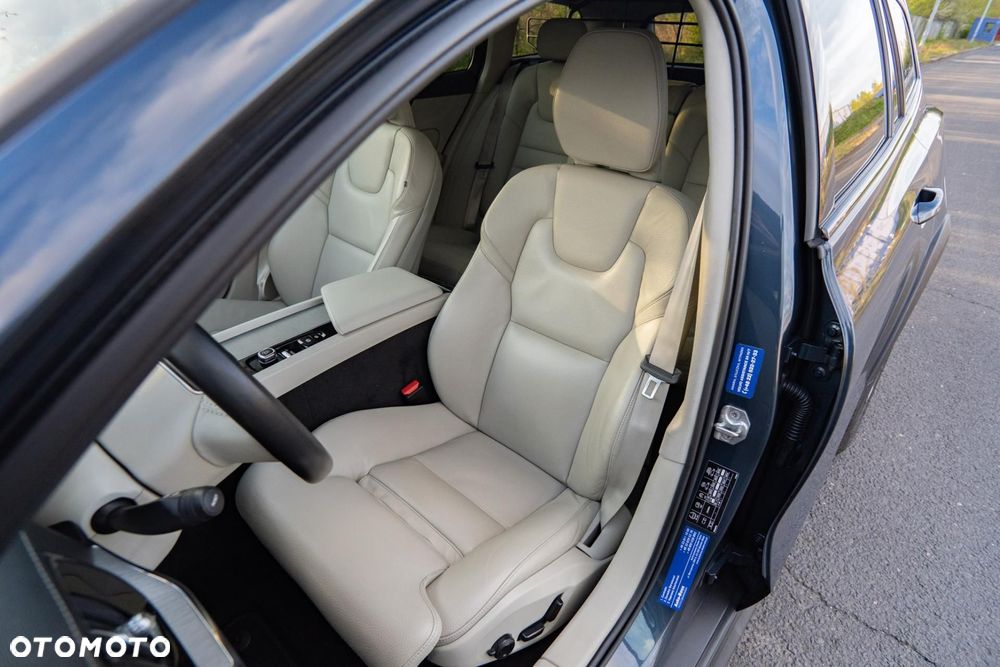 Volvo V60 Cross Country Pro B5 B AWD - 13