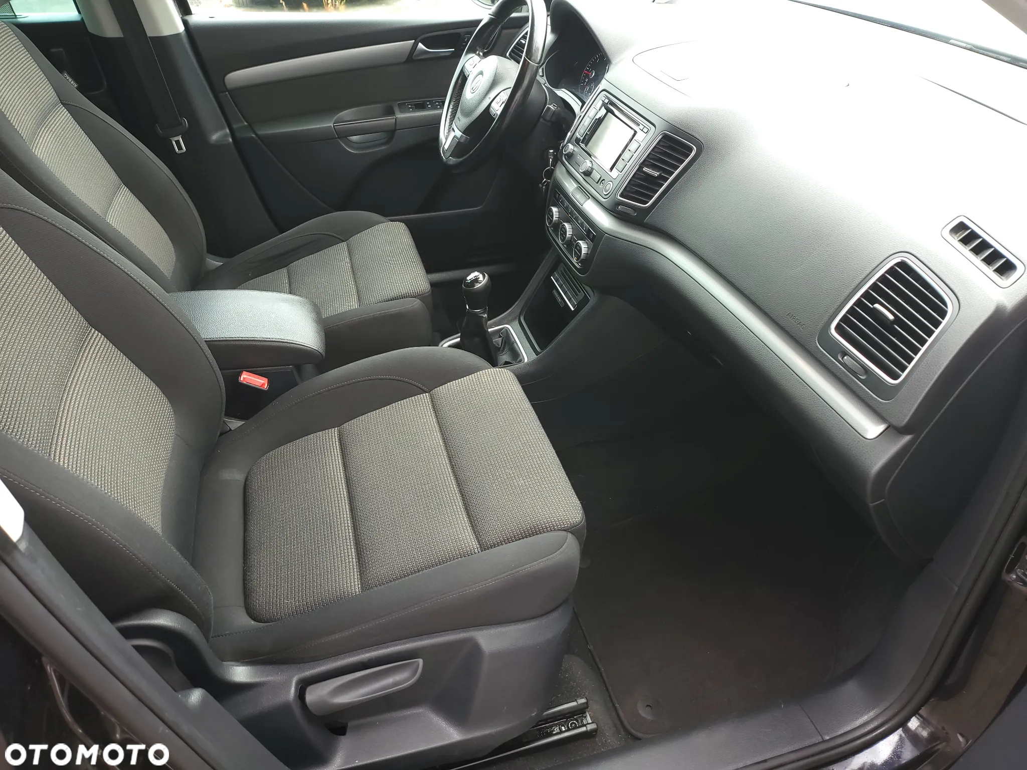 Volkswagen Sharan 2.0 TDI Comfortline - 5