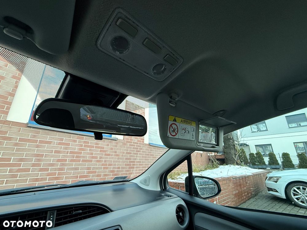 Toyota Yaris 1.0 Active - 30