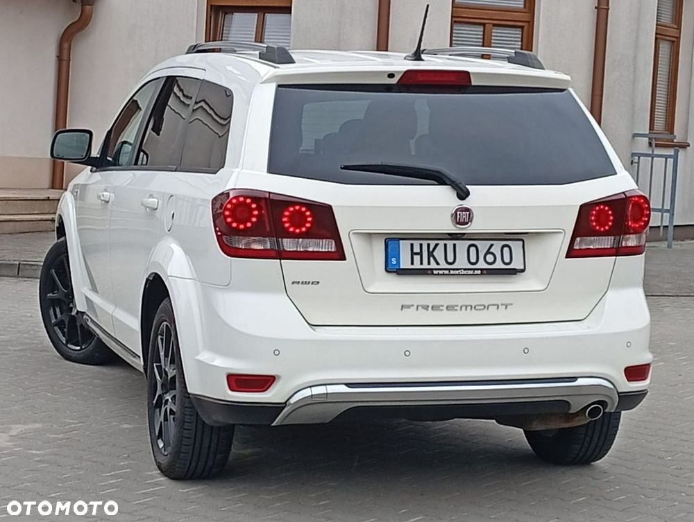 Fiat Freemont 2.0 Multijet 16V DPF Automatik Allrad Cross - 4