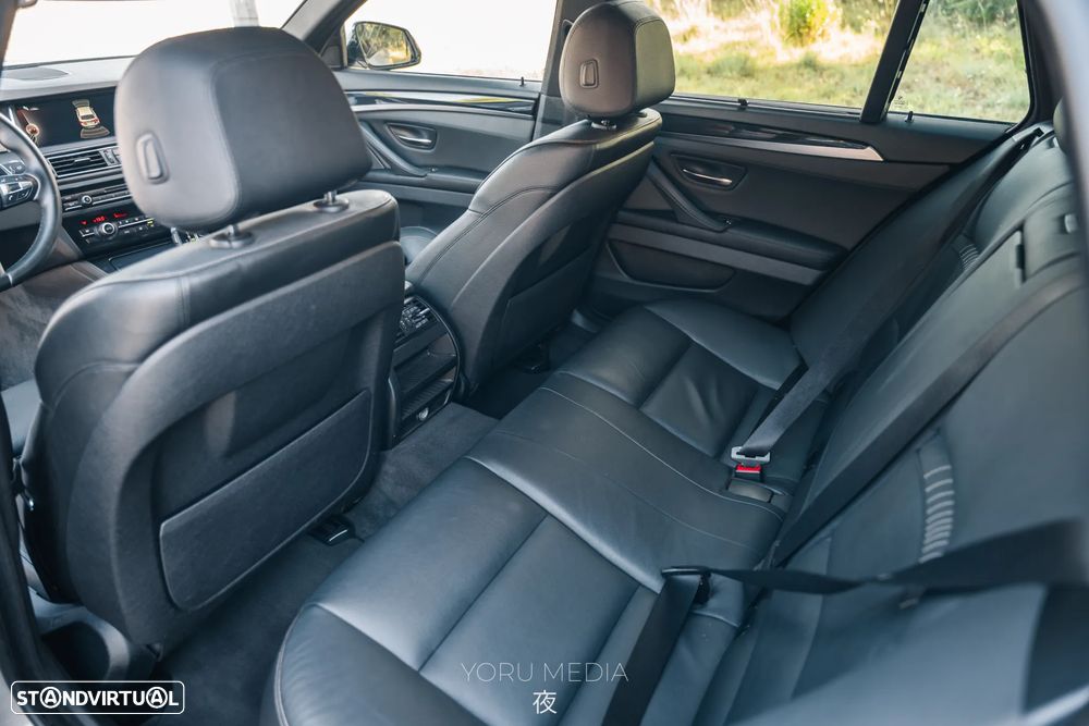 BMW 520 d Pack M Auto - 23