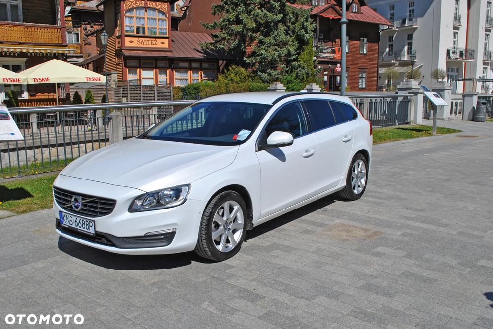 Volvo V60 - 1