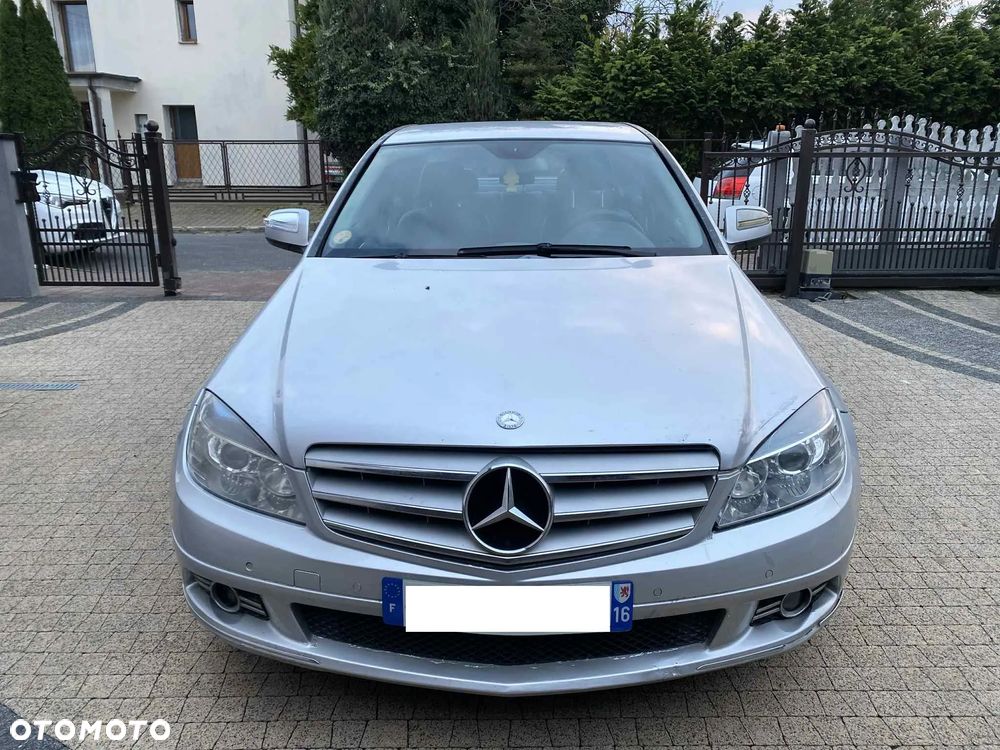 Mercedes-Benz Klasa C 200 CDI Avantgarde - 26
