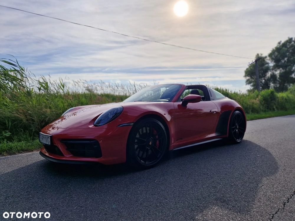 Porsche 911 Targa 4 GTS - 7