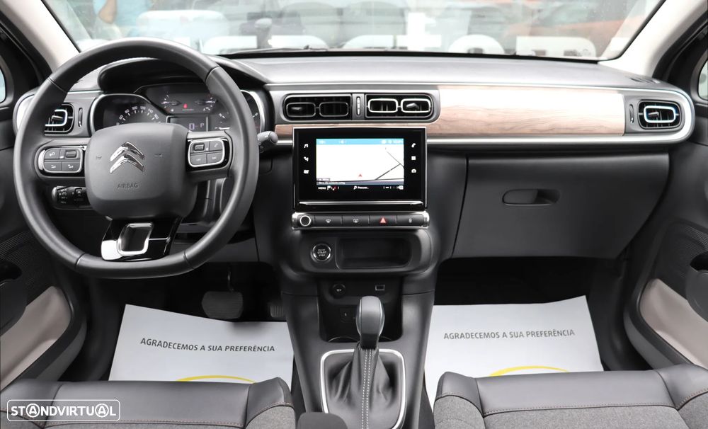 Citroën C3 1.2 PureTech Shine EAT6 - 8