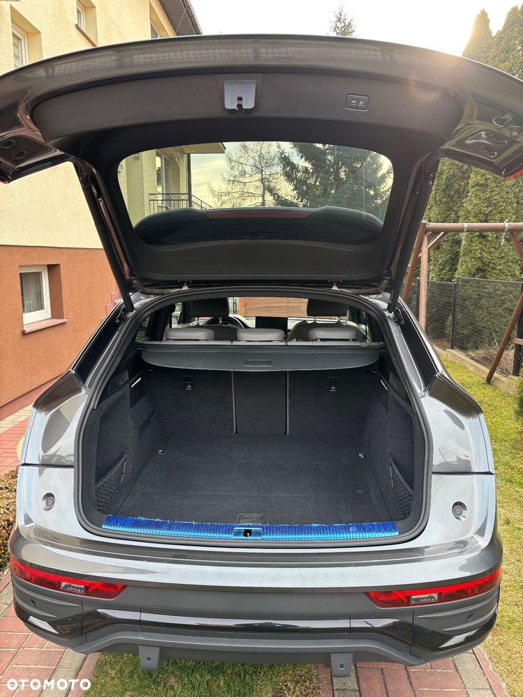 Audi Q5 Sportback - 17