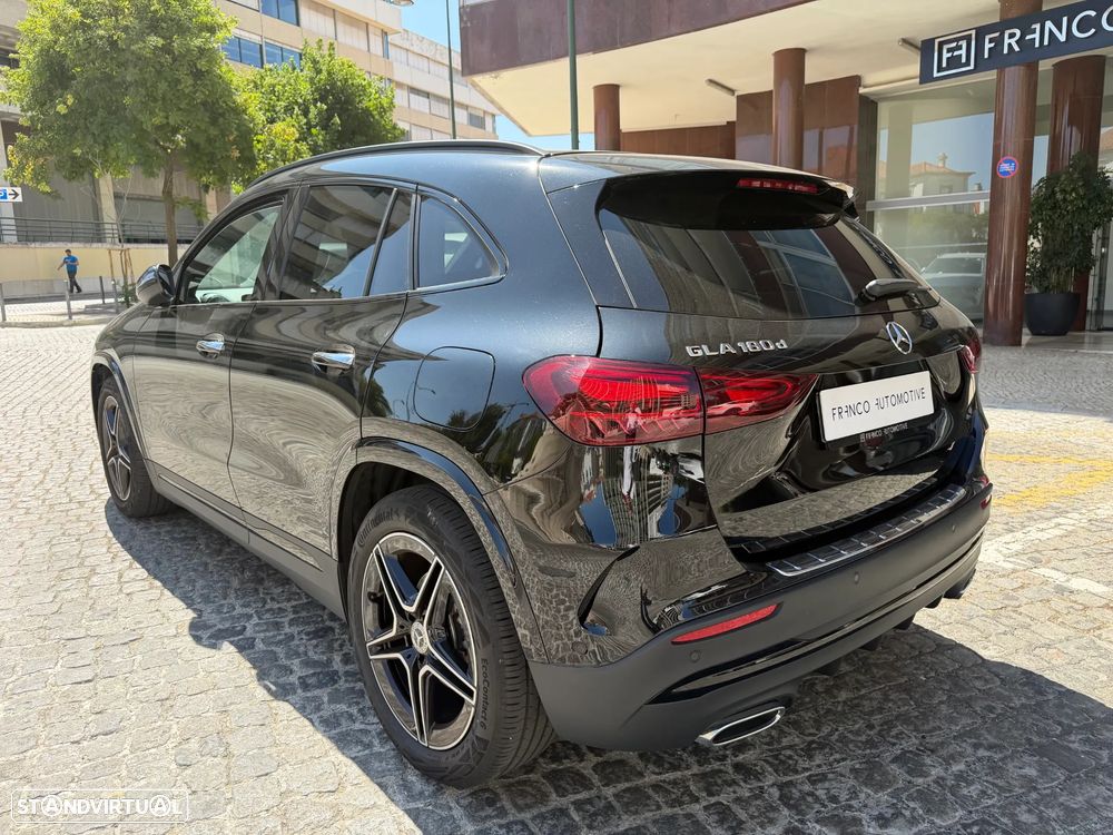 Mercedes-Benz GLA 180 d AMG Line - 17
