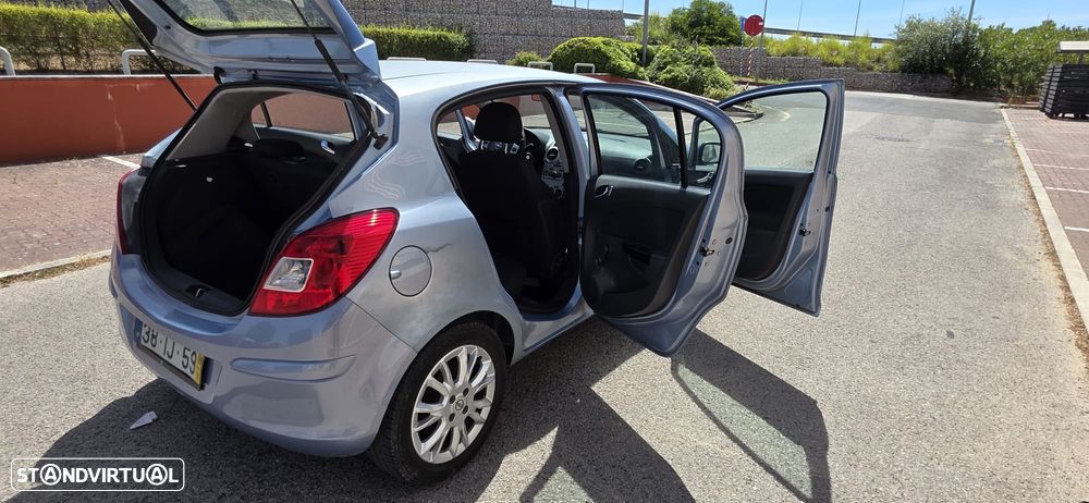 Opel Corsa 1.3 CDTI Enjoy EcoFLEX - 22