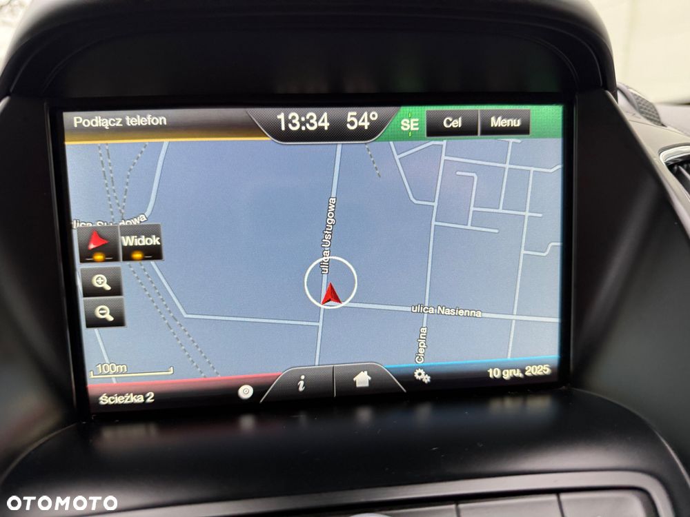 Ford Grand C-MAX - 25