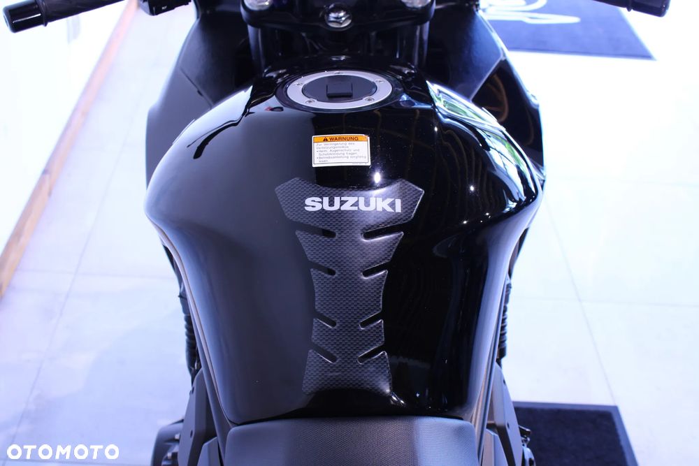 Suzuki Bandit - 12