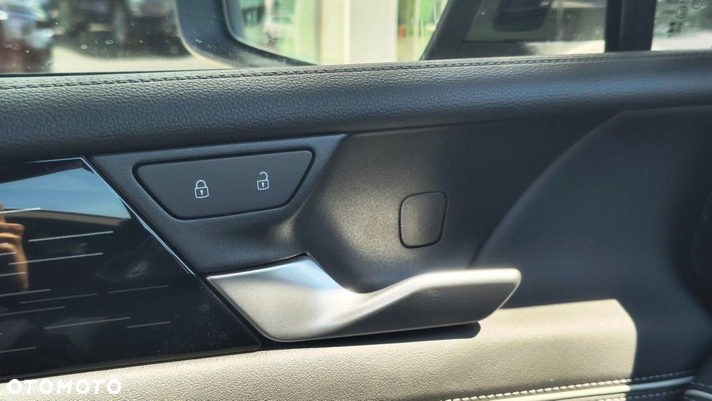 Volkswagen Tiguan - 14