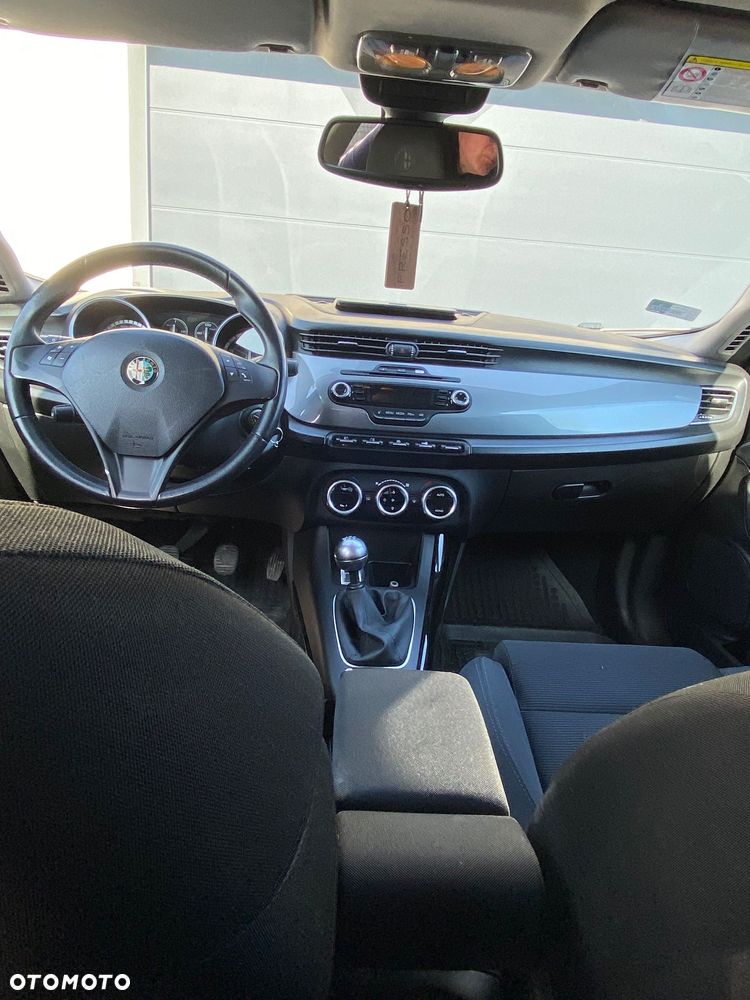 Alfa Romeo Giulietta 1.4 TB 16V Multiair - 6
