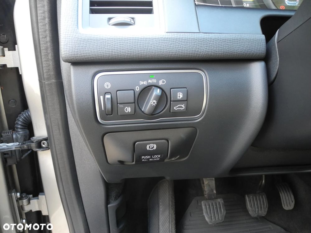 Volvo XC 60 - 20