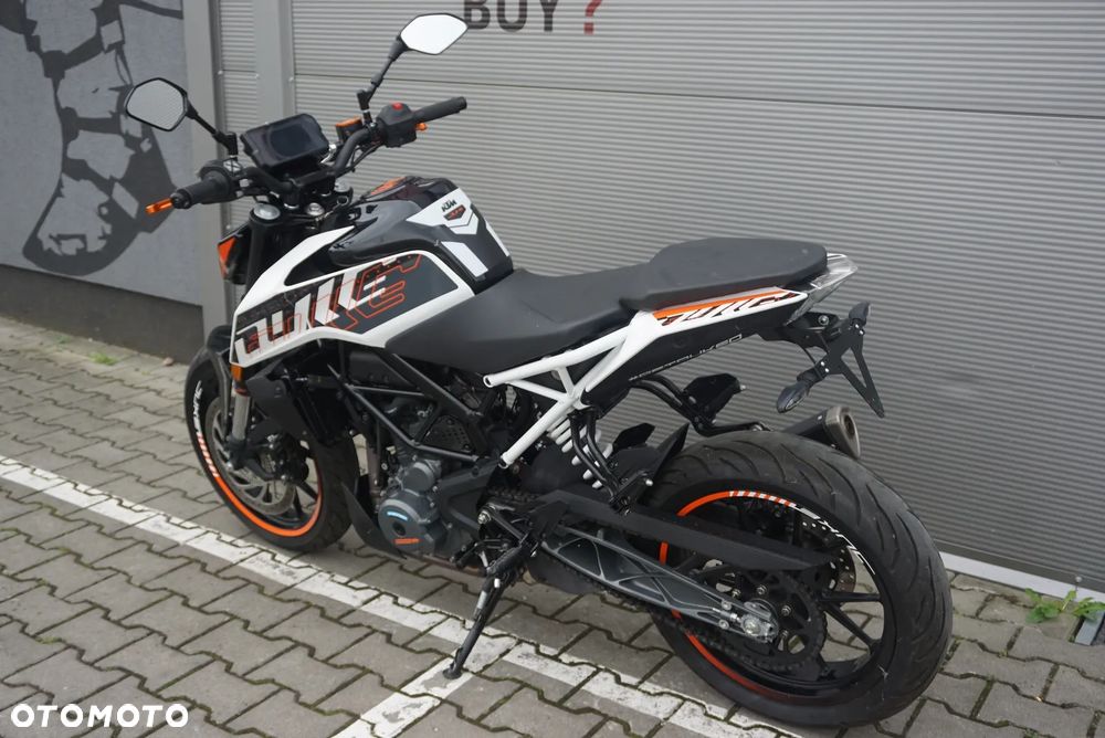 KTM Duke - 11