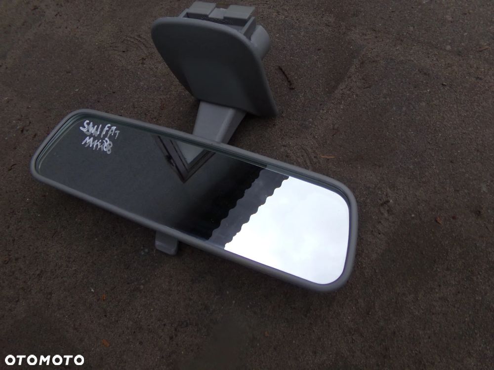 Lusterko wewnętrzne Suzuki Swift MK8  84781-62R0 - 2