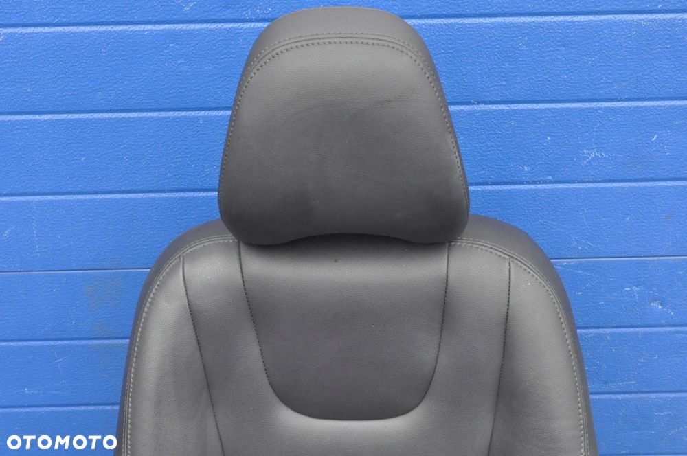 VOLVO S60 II V60 FOTEL KIEROWCY SKÓRA UK - 8