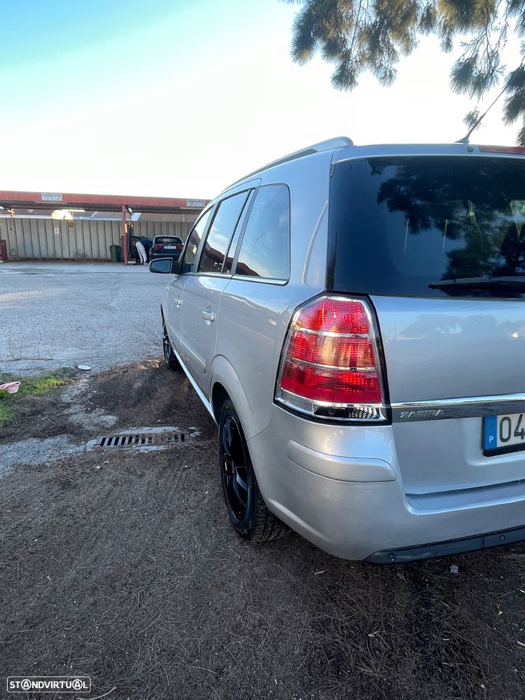 Opel Zafira 1.9 CDTI Active S. Edition - 4